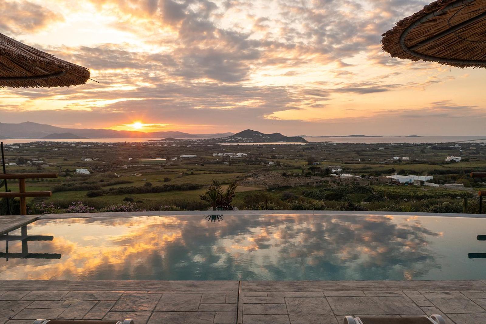 Villa Papa Glinado Naxos 외부 사진
